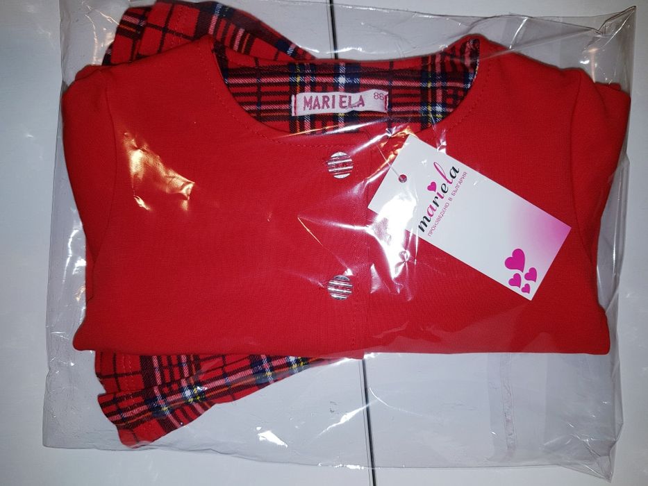 Коледен комплект в червено за момиче 86 размер, сако и пола