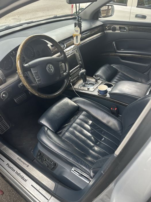 Vand  vw phaeton 2008 luna 12