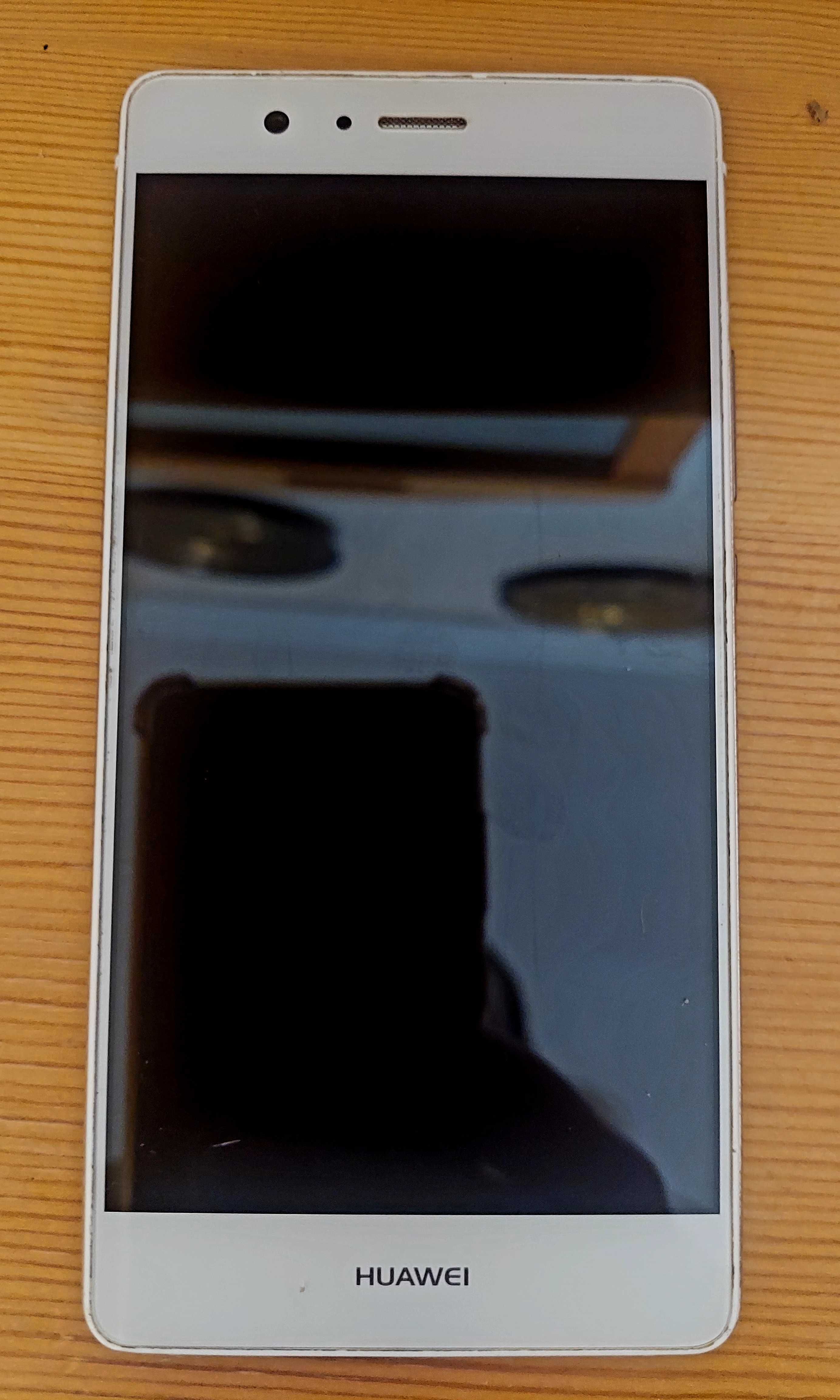 Huawei P9 lite
Продавам телефон Huawei P9 lite в отлично състояние