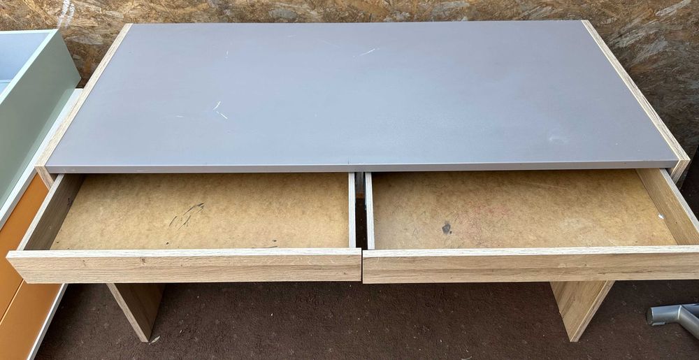 Birou Solid cu 2 sertare; Masa de lucru cu blat 135x60 cm