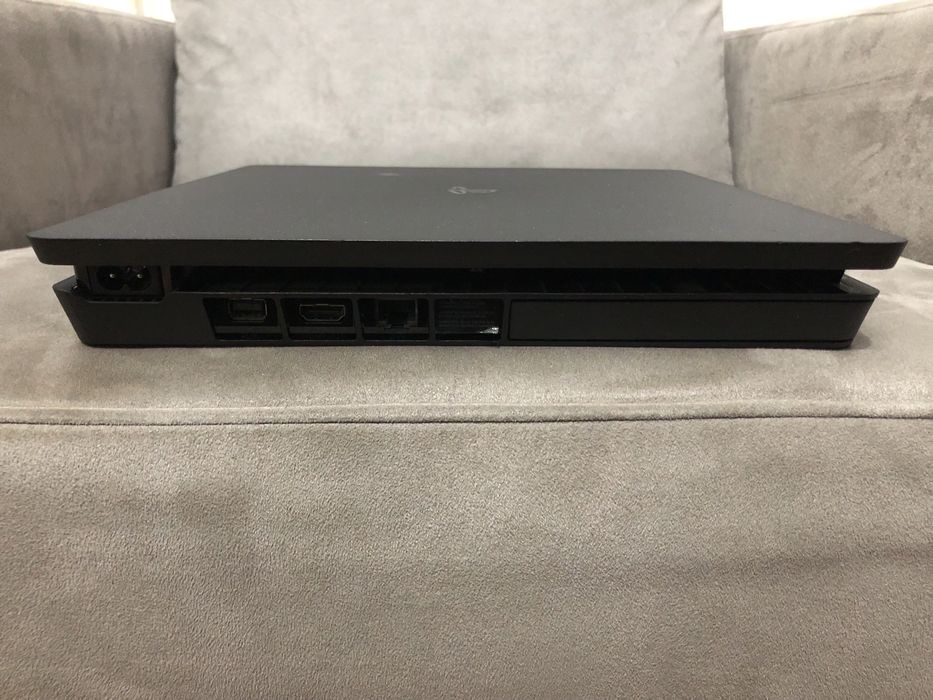 Ps4 slim / Playstation 4 slim 1 TB, Jailbroken versiunea 9.00