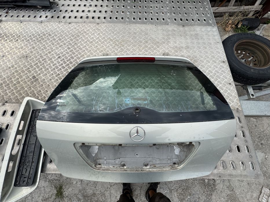 Багажник (пета врата) за Мерцедес Ц класа W203/S203 комби