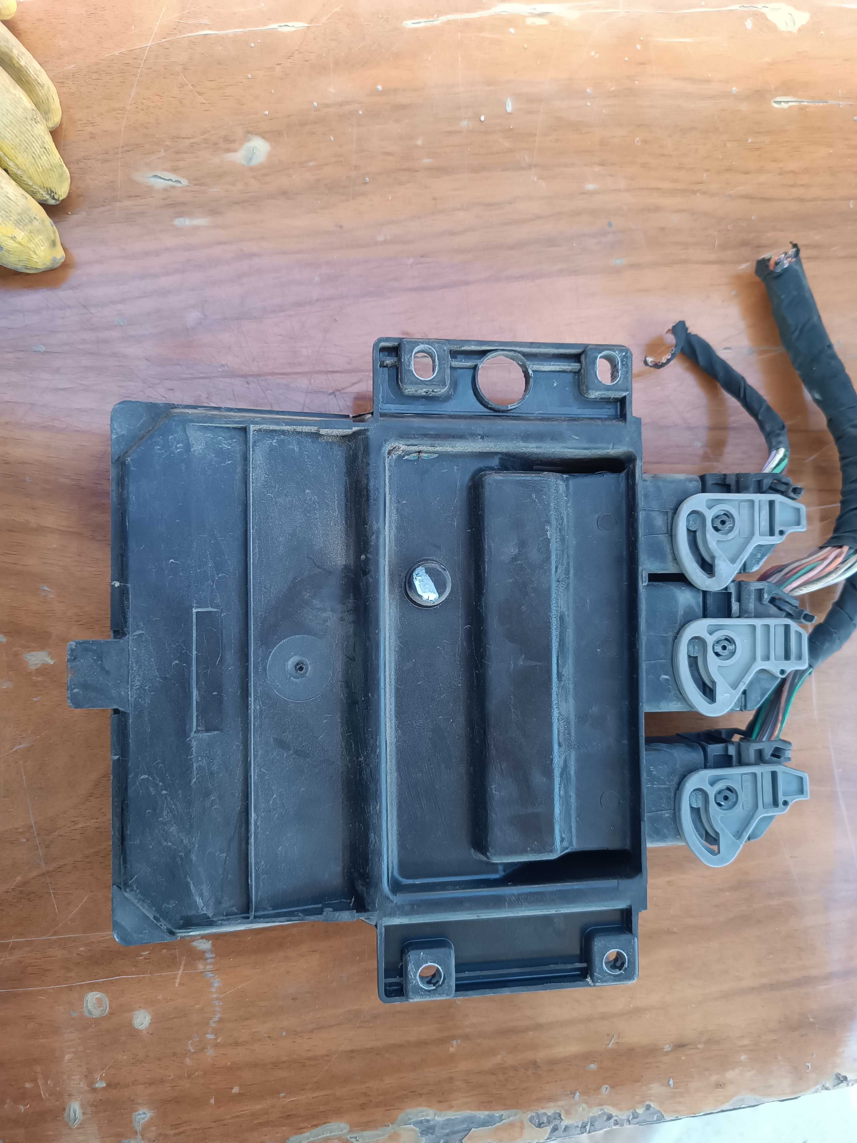Компютър DELPHI за Рено модус / Renault Modus - 82003989__