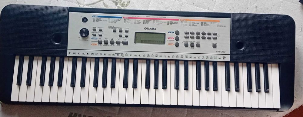 Синтезатор Yamaha, като нов
