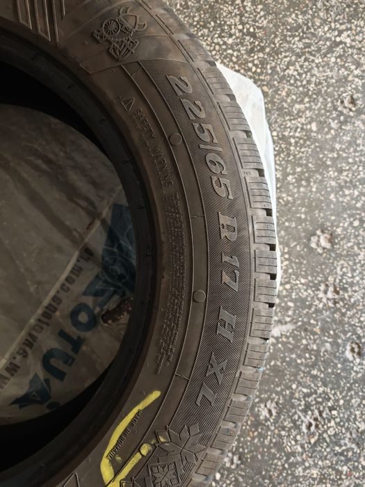 Set Anvelope Viking de iarna 225/65 R17