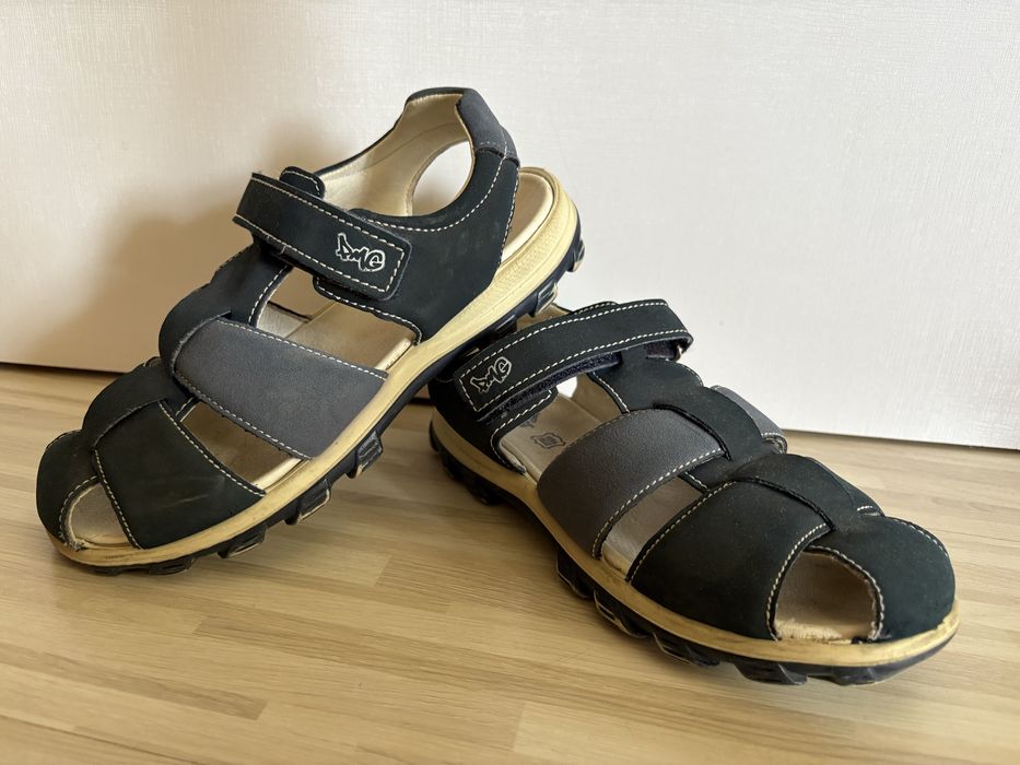 Детски сандали, пантофи, пантофи slip-on и кроксове за момче