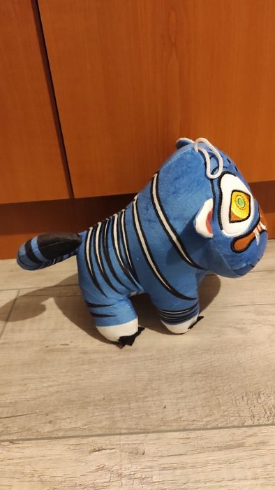 Jucarie de plus noua Derpy pisica/ tigru K-Pop Demon Hunters Huntrix