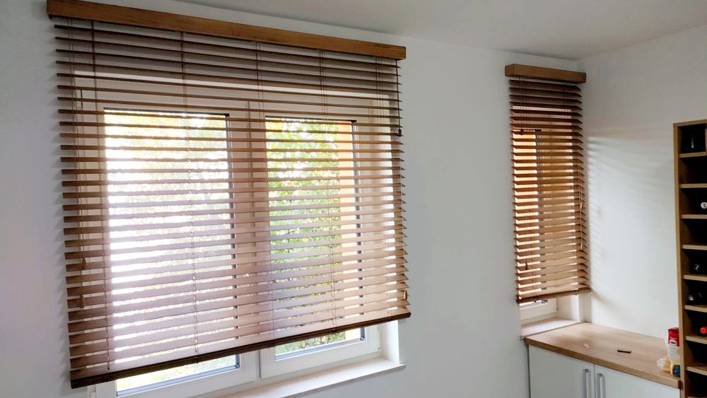 Jaluzele orizontale din lemn pentru interior - Rollconfort Cluj