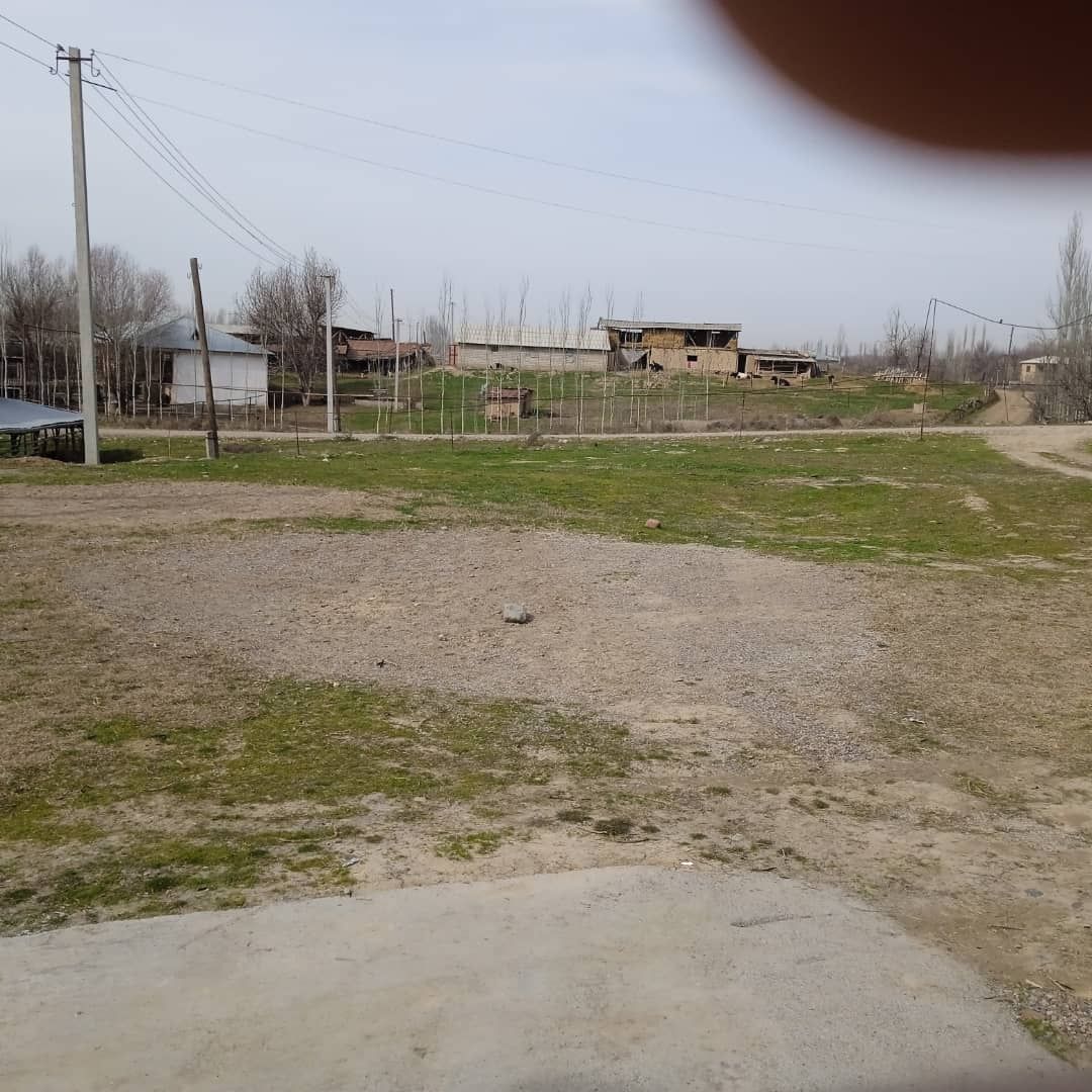 Ер участка сотилади,