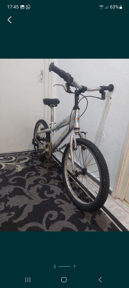 Vând bicicletă copii