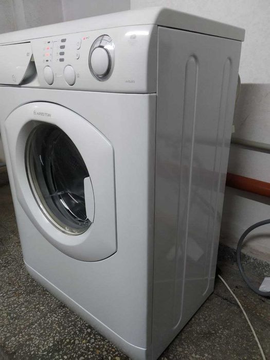 Перална машина Ariston