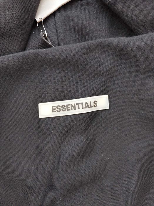 Essentials черно hoodie