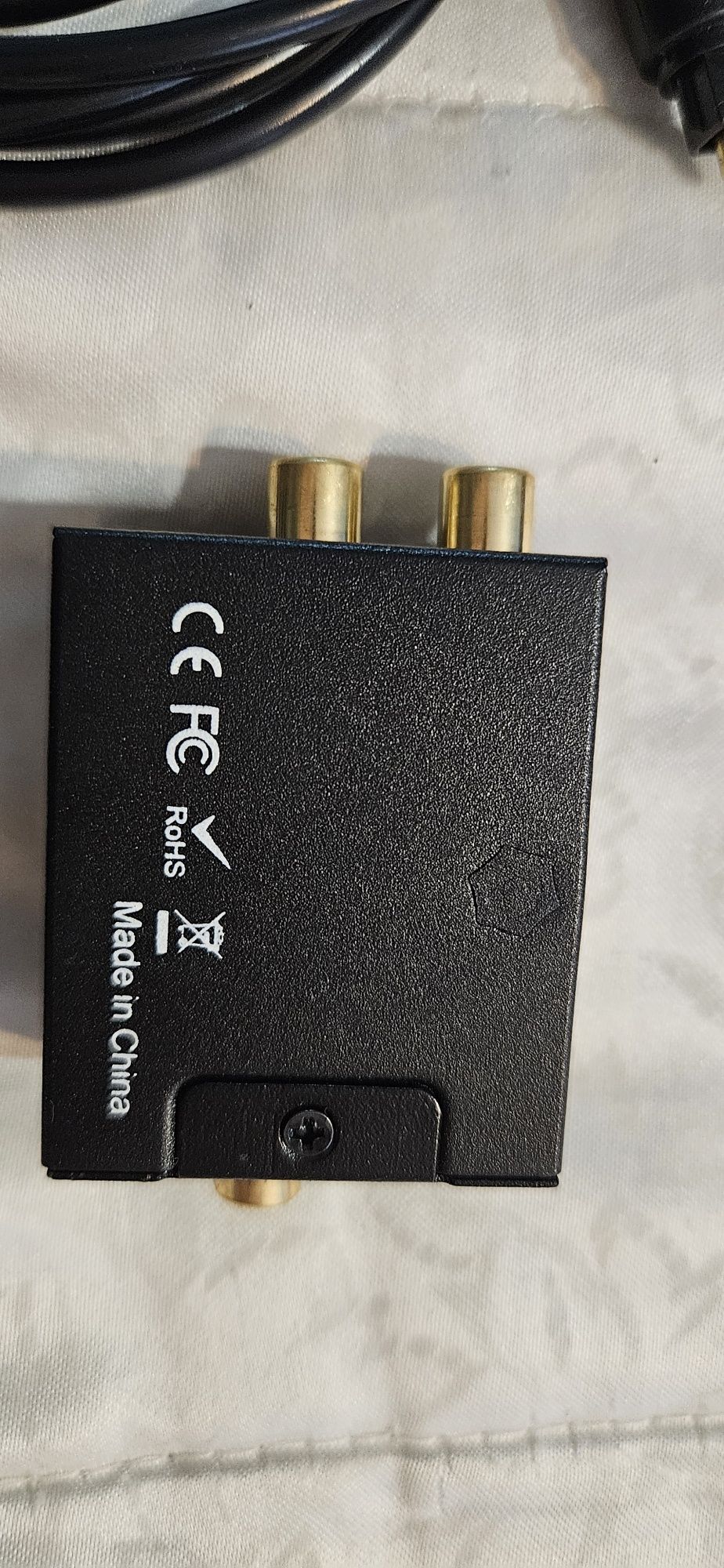 Digital to analog audio converter за TV