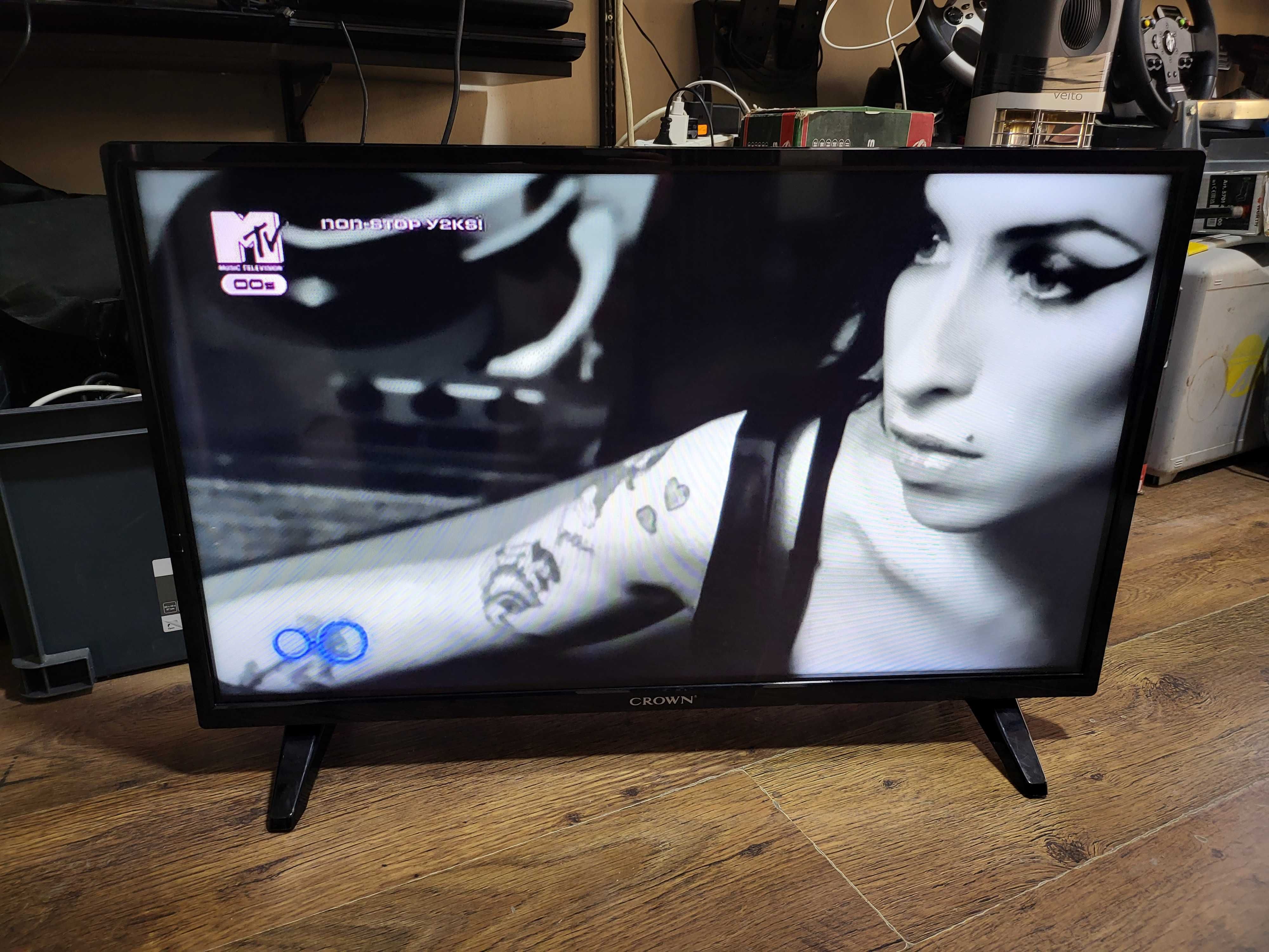 Телевизор Crown 32550 , HD Ready , 32 inch, 81 см, LED LCD