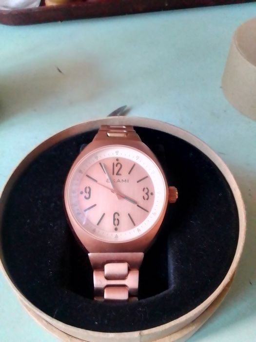 Часы наручные часы