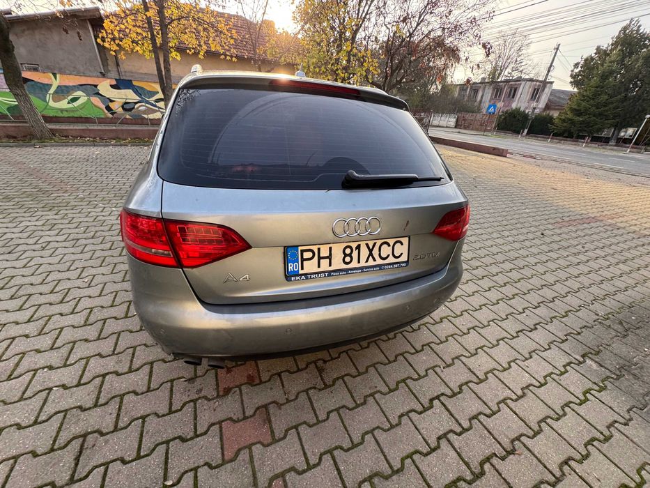 Audi A4 B8 break avariat