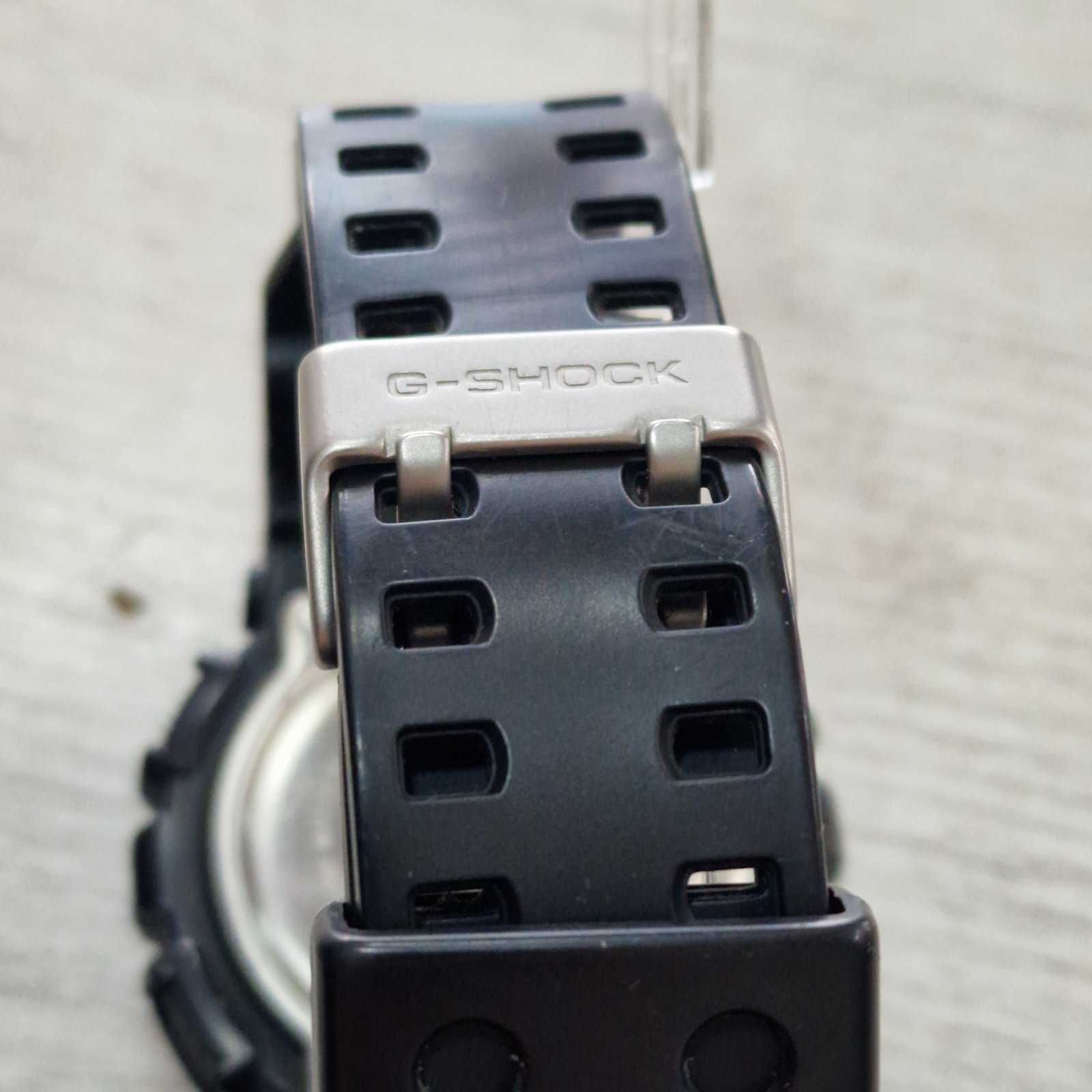Часовник Casio G-Shock GA-110MB