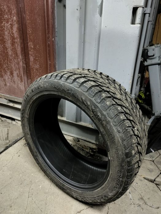 Nokian Tyres, Hakkapeliita 9 Suv