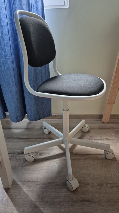 Vand Birou + Scaun Ikea