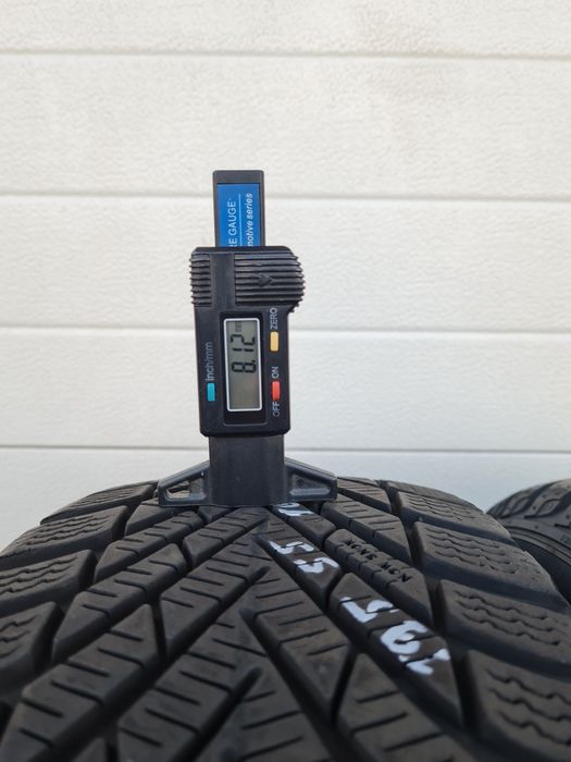 Зимни гуми 2 броя PIRELLI Cinturato 195 55 R16 дот 4720