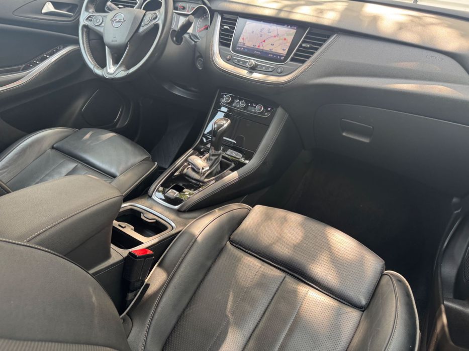 Opel Grandland X cutie automata 1.2 benzina de vanzare in RATE FIXE