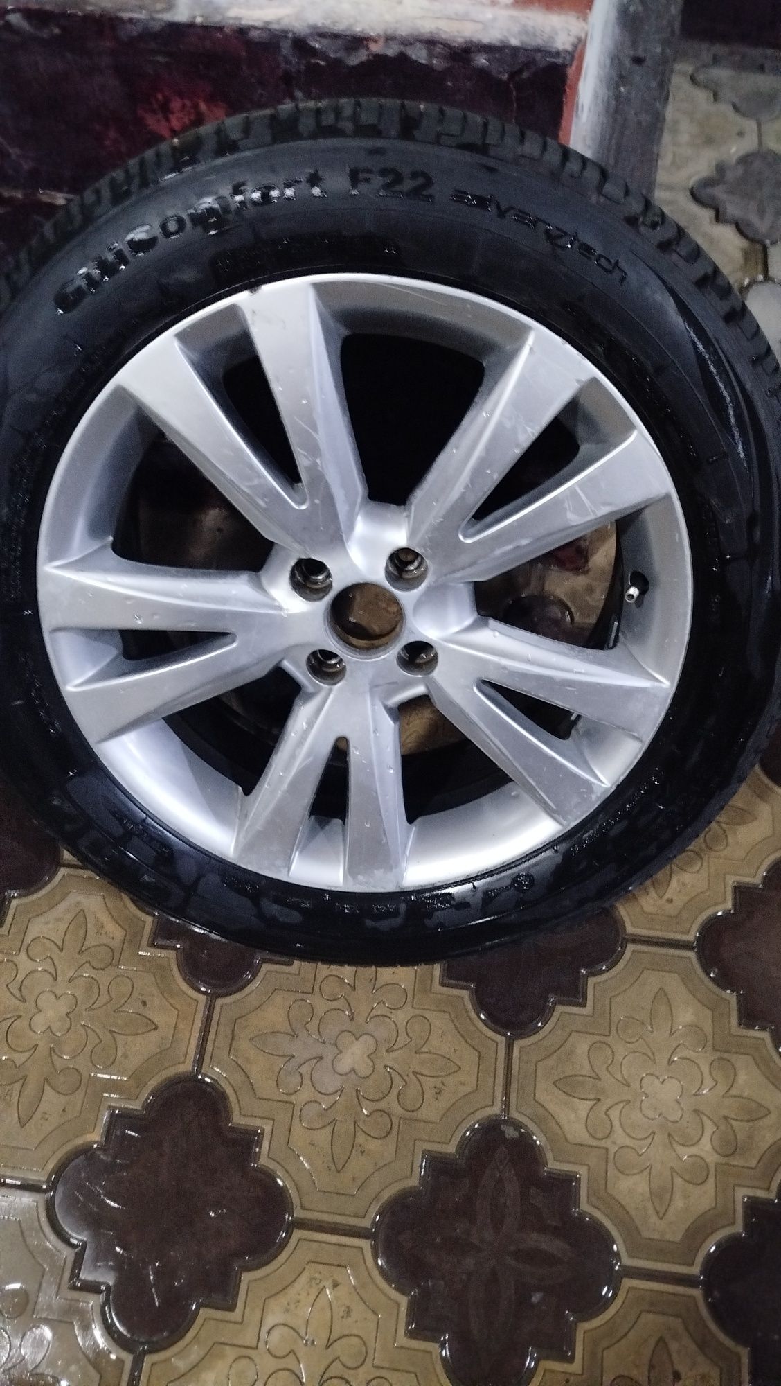 R17/215/55  kaptiva dizayn cobolt diska