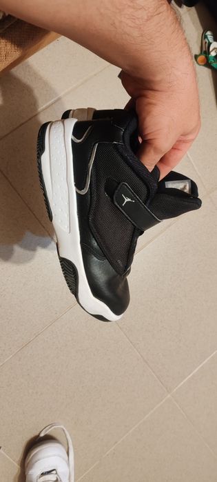 Jordan Aura nike copii marimea 35 nu adidas puma