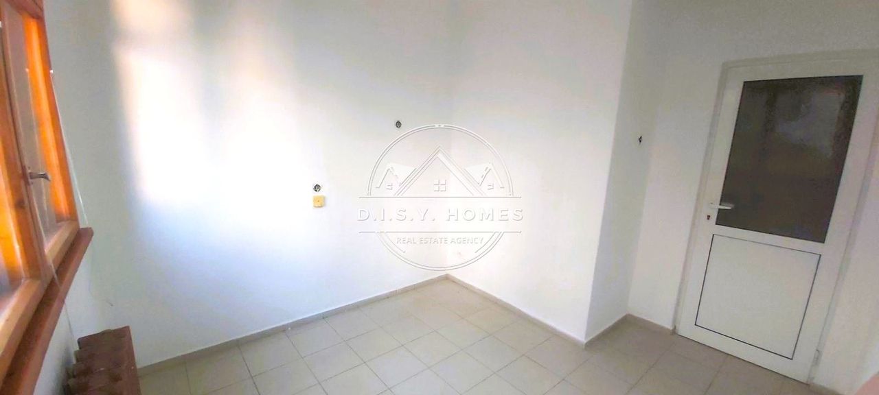 Продава се Тристаен апартамент в Габрово, Център - 53 кв.м за 850 €/кв.м - Снимка #1