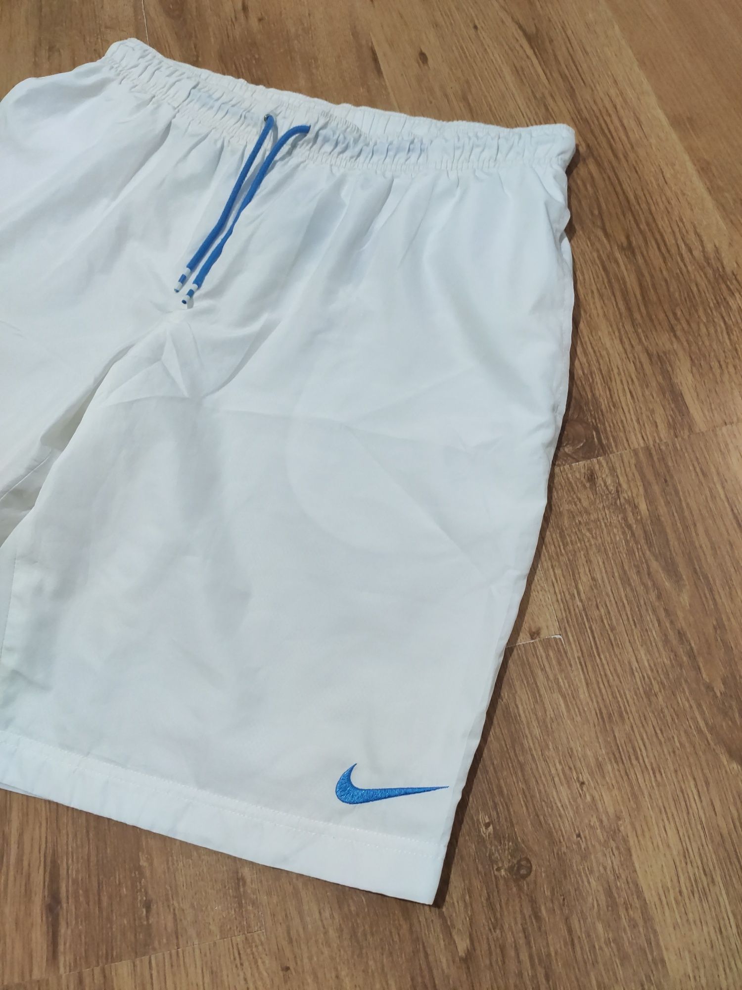 Pantaloni scurți Nike Sportswear mărimea L