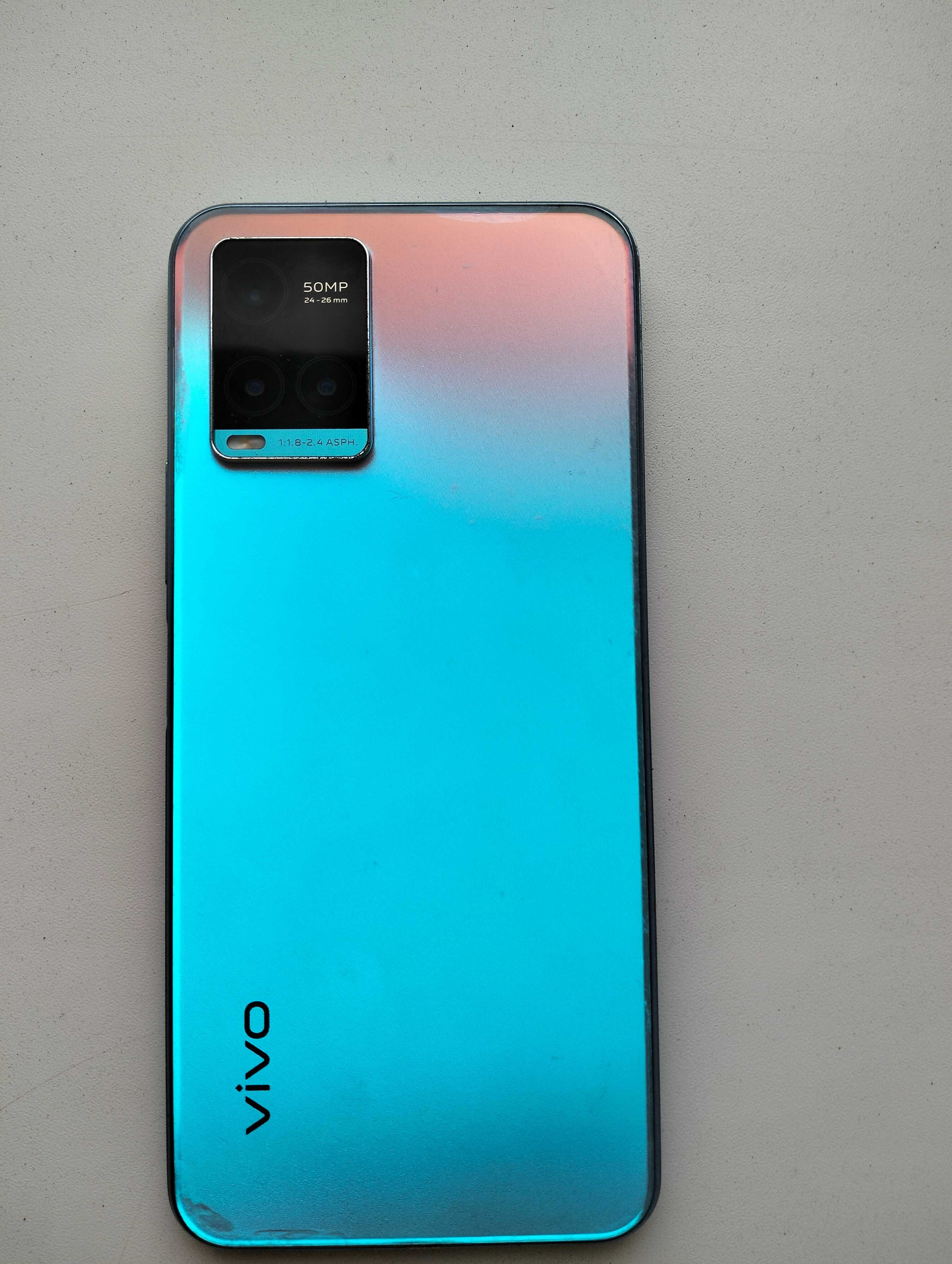 Продается смартфон VIVO Y33s