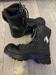 Bocanci haix goretex cu bombeu metalic NOI ,nr 38