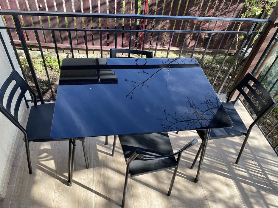 Masa terasa cu scaune