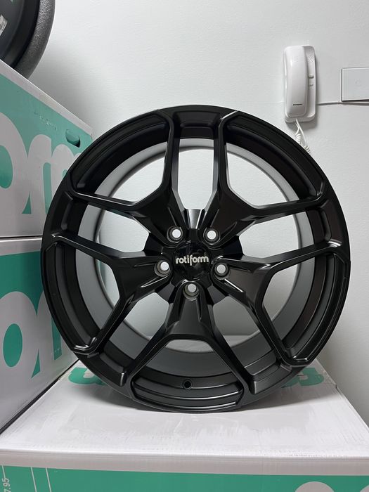 Джанти 19” rotiform hur