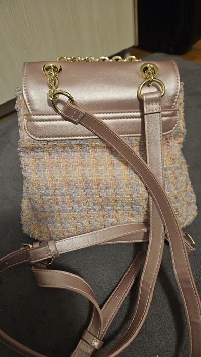 Чантa      Guess