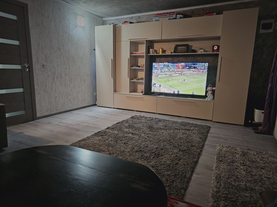 Vând vilă  2023 361mp teren ultracentrala Băile Olănești