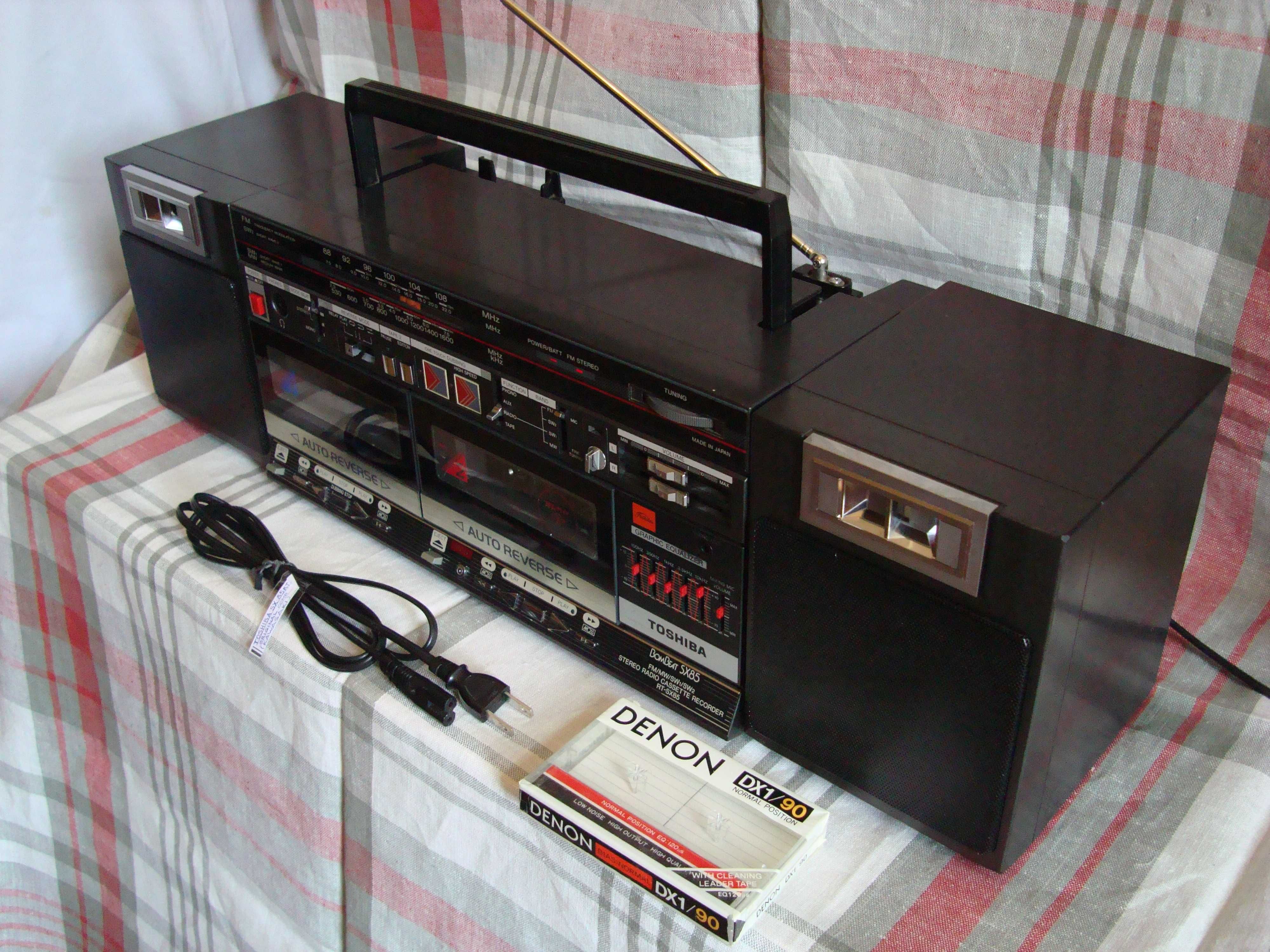 TOSHIBA RT-SX 85 BomBeat. Редкая. 1986 год.  MADE IN JAPAN.