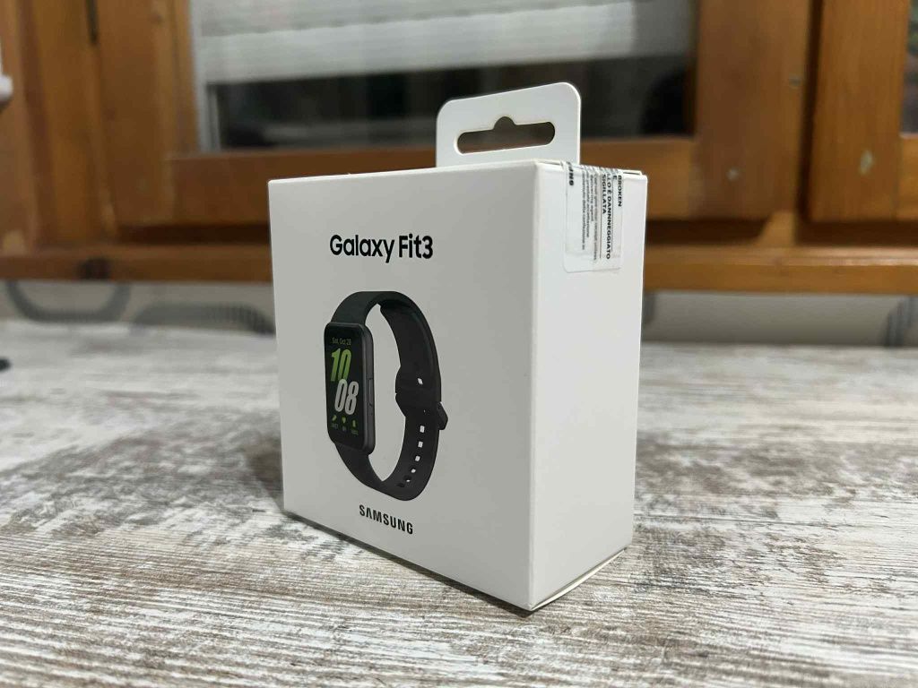 Samsung Galaxy Fit3 + Каишка