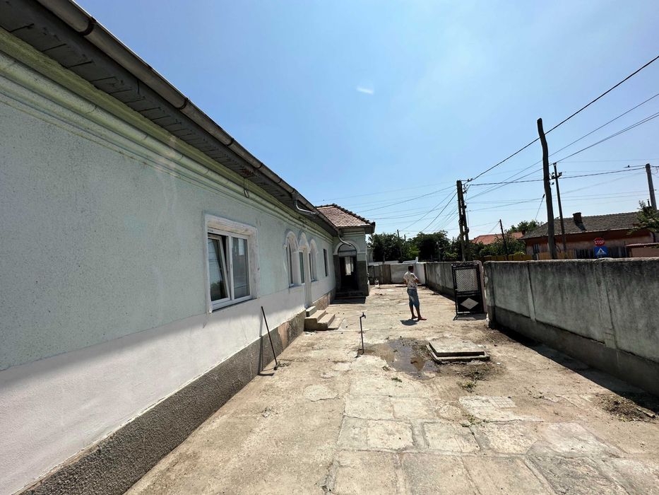 Casă de vânzare în Băilești