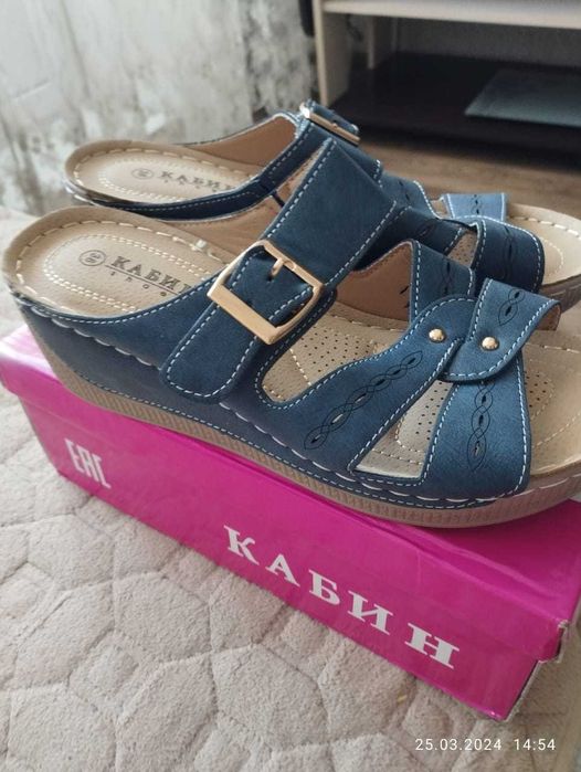 Продам сабо (новые, 38 размер)