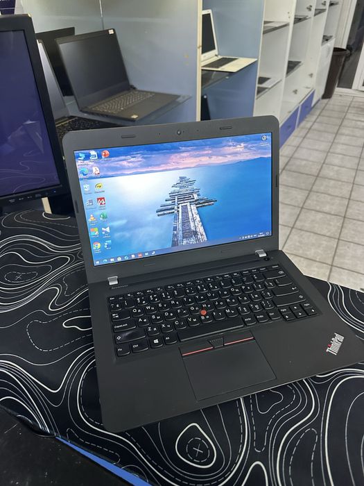 ThinkPad Core i3-6100 ОЗУ-8ГБ ССД-256ГБ емкотсь 85% в отличном состоян