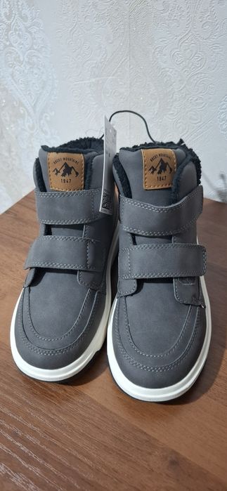 Демисезонные ботинки H&M 32