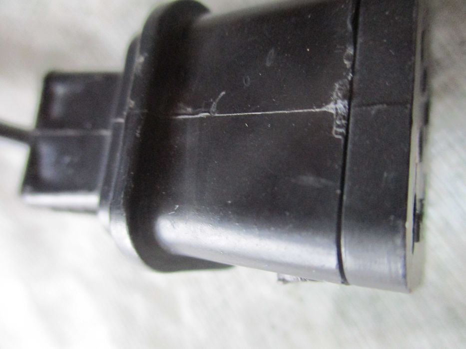 Телевизор Юность  работещ с нов кинескоп и аксесоари -слушалки и др.