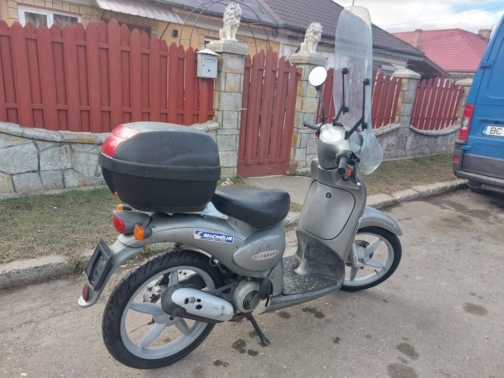 Aprilia Scarabeo