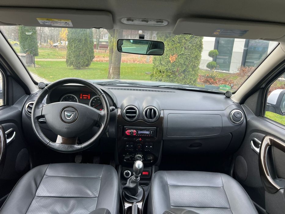 Dacia Duster Prestige 4x4. 1.6  105 cp euro 5