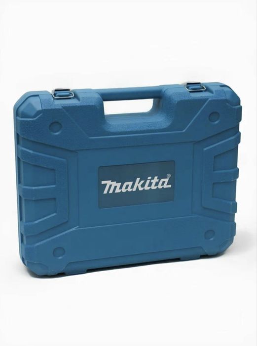 Дрель комплект ( шуруповёрт)