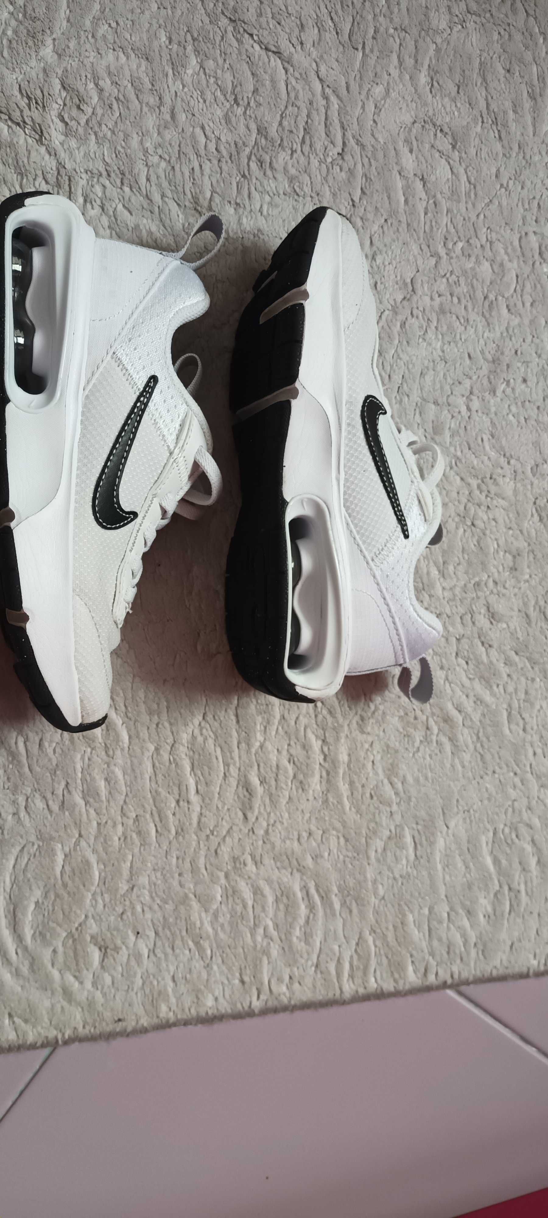 Детски маратонки Nike 29.5 размер.