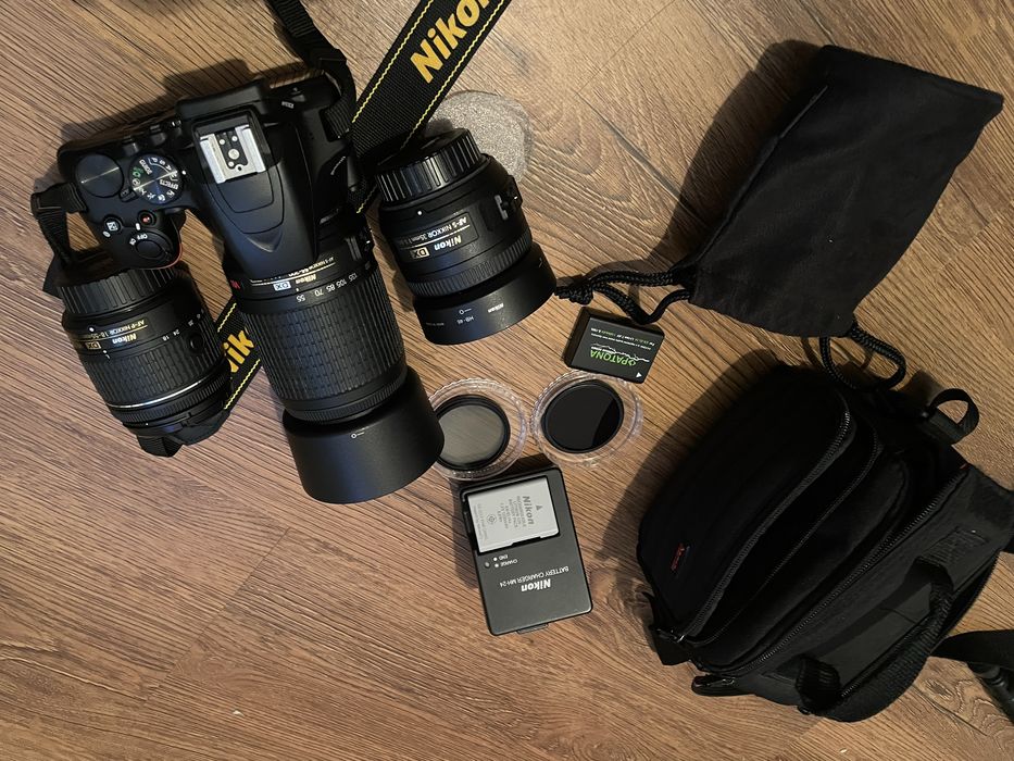 Nikon D3500 cu 35mm, 18-55 si 55-200mm