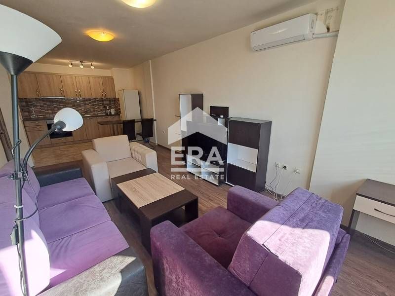 Дава се под наем Двустаен апартамент в Варна, Чаталджа - 60 кв.м за 486 € - Снимка #1