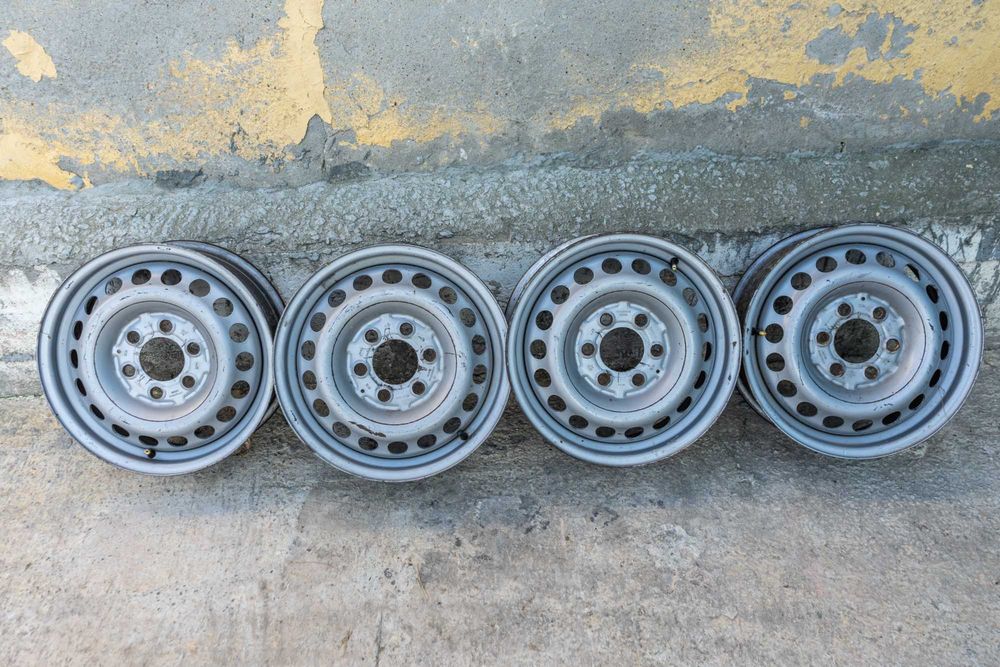 Vand jante cu anvelope si jante simple