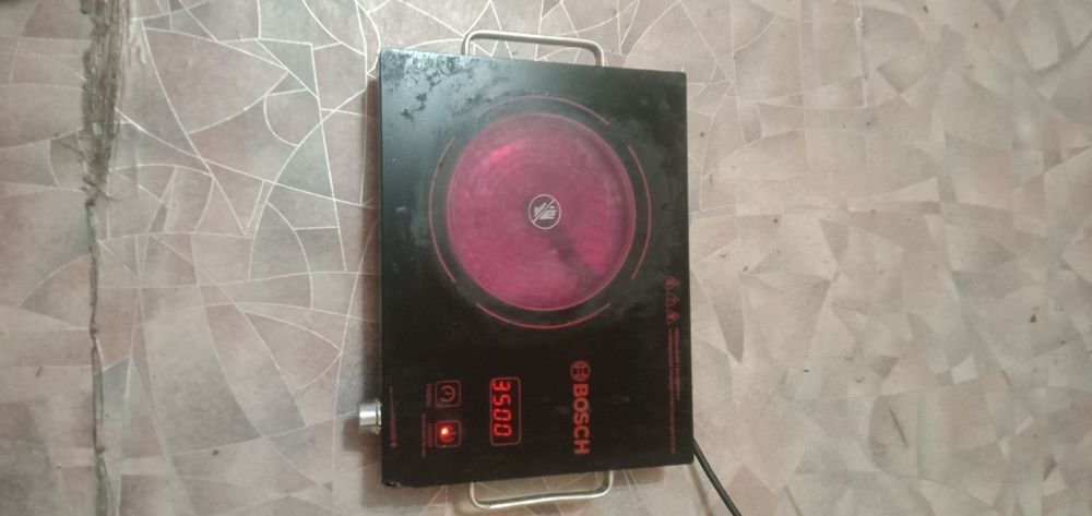 Продам электро плиту BOSCH